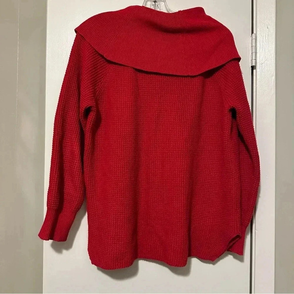 Michael Kors red cowl neck sweater size L - Picture 3 of 6